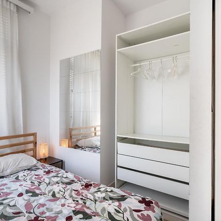 Beautiful Modern Apartment In The Heart Of Anvers Dış mekan fotoğraf