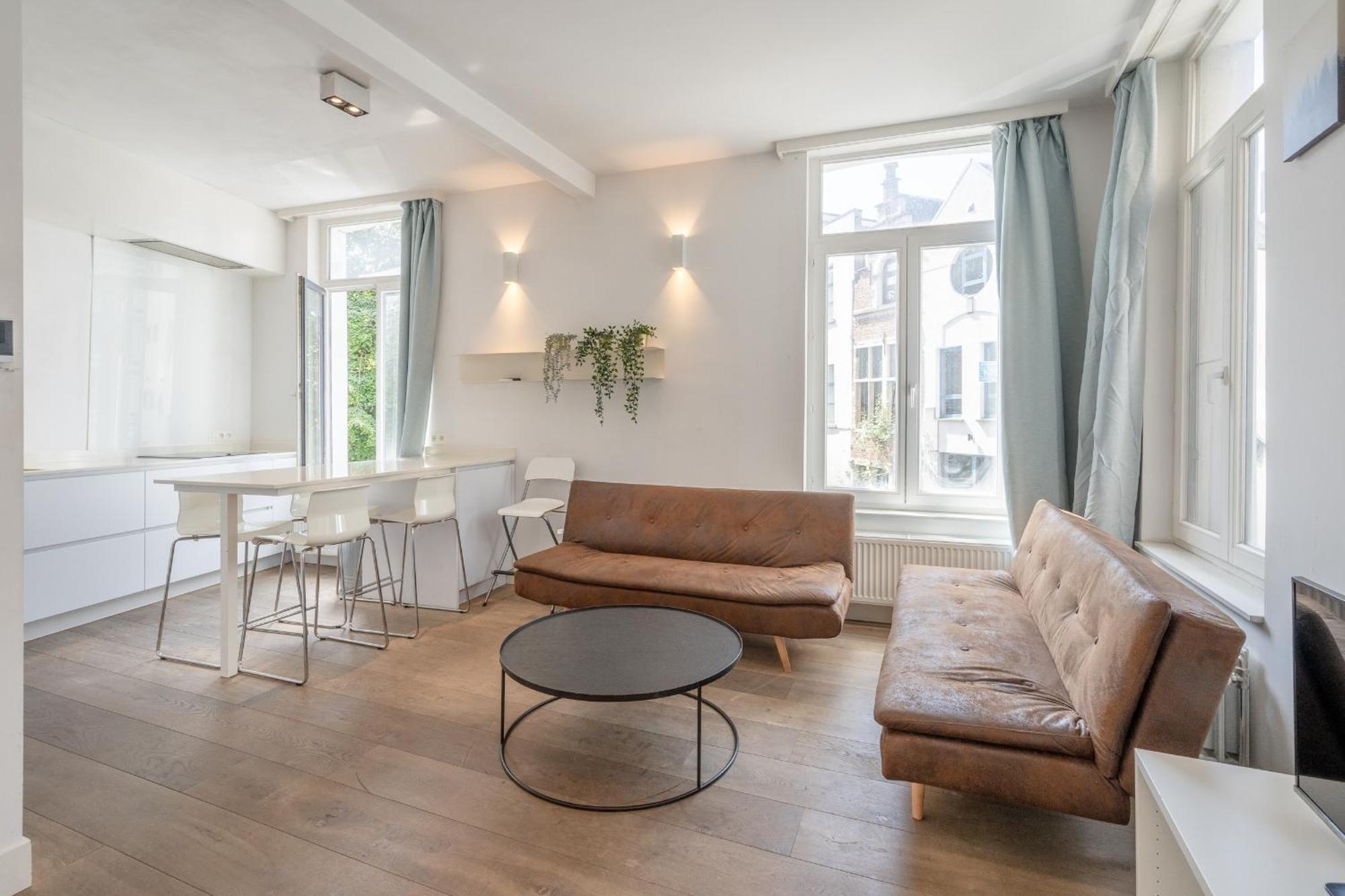 Beautiful Modern Apartment In The Heart Of Anvers Dış mekan fotoğraf